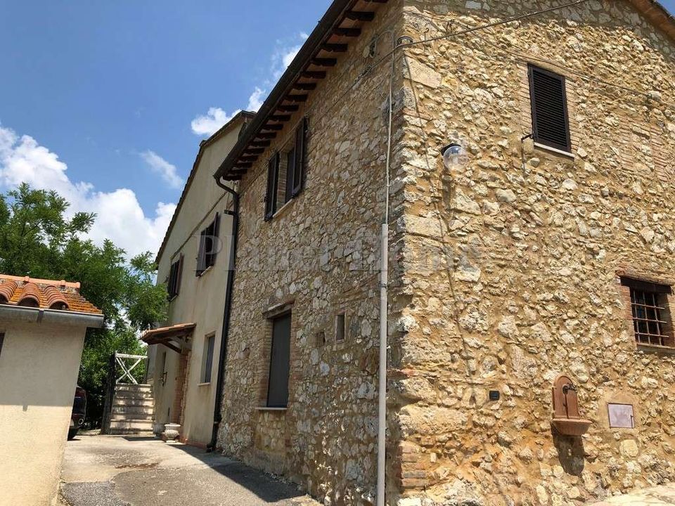 Byhus i Amelia, Terni - foto 1