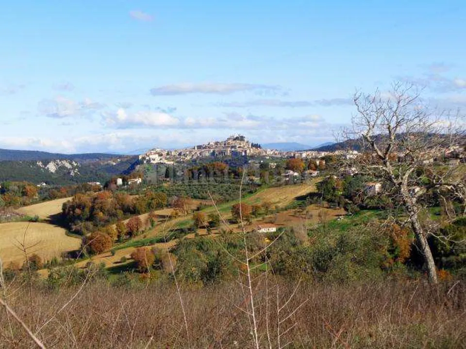 Helårsgrund i Amelia, Terni - foto 1
