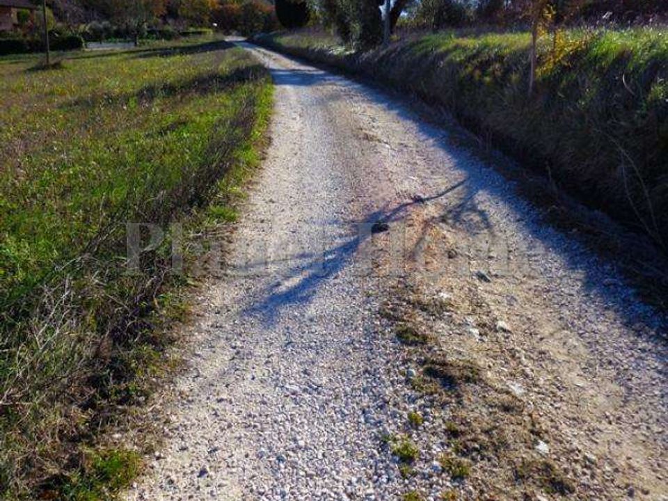 Helårsgrund i Amelia, Terni - foto 2