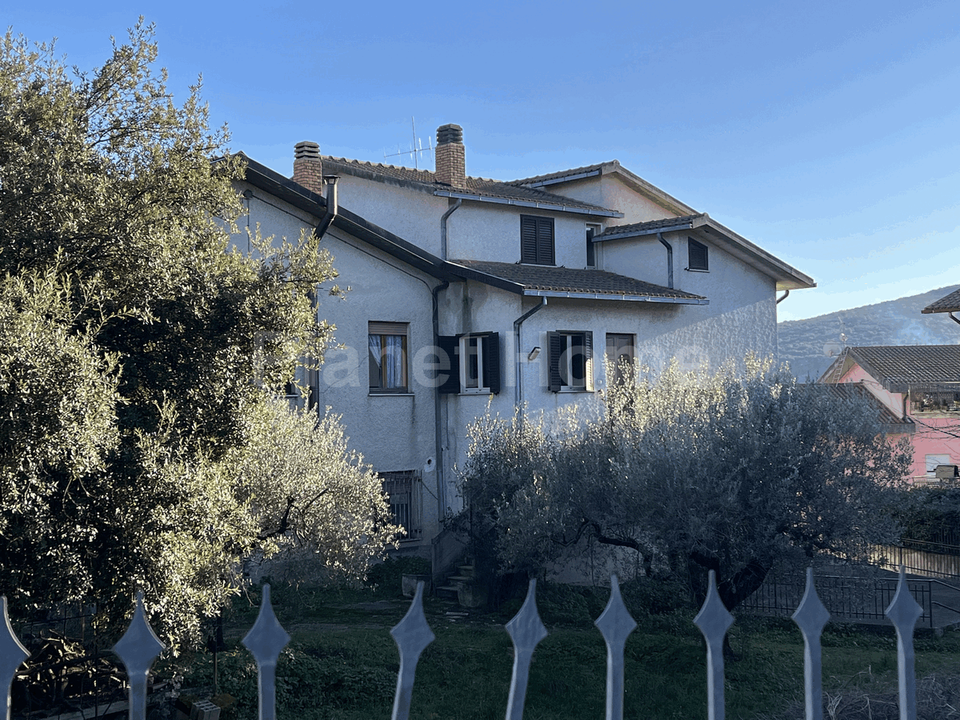 Byhus i Amelia, Terni - foto 2