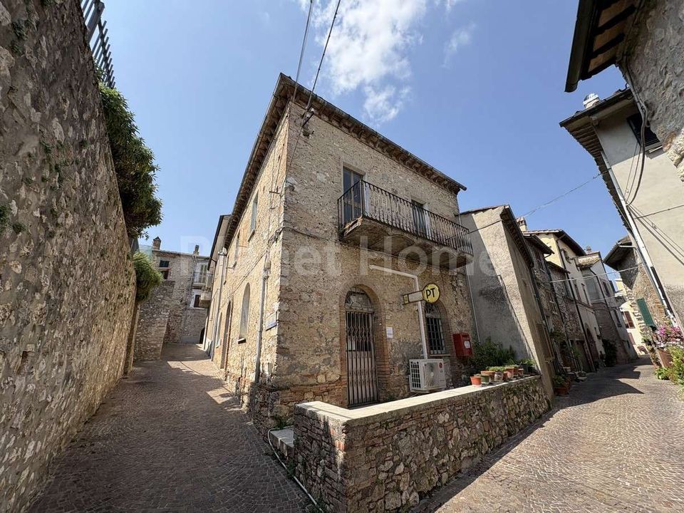 Villa i Gualdo Cattaneo, Perugia - bilde 1