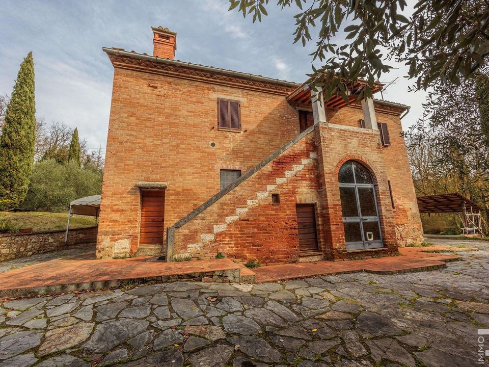 Gårdshus i Chiusi, Siena - bilde 1