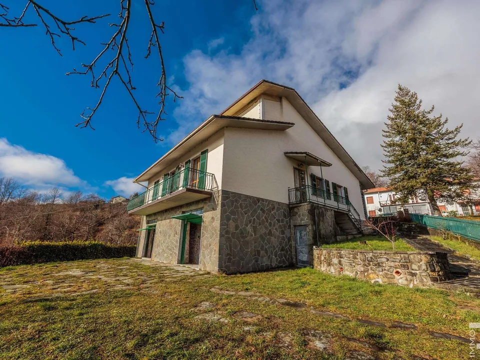 Farm hus i Zeri, Massa and Carrara - foto 1