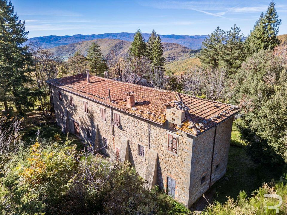 Farm hus i Chiusi della Verna, Arezzo - foto 1