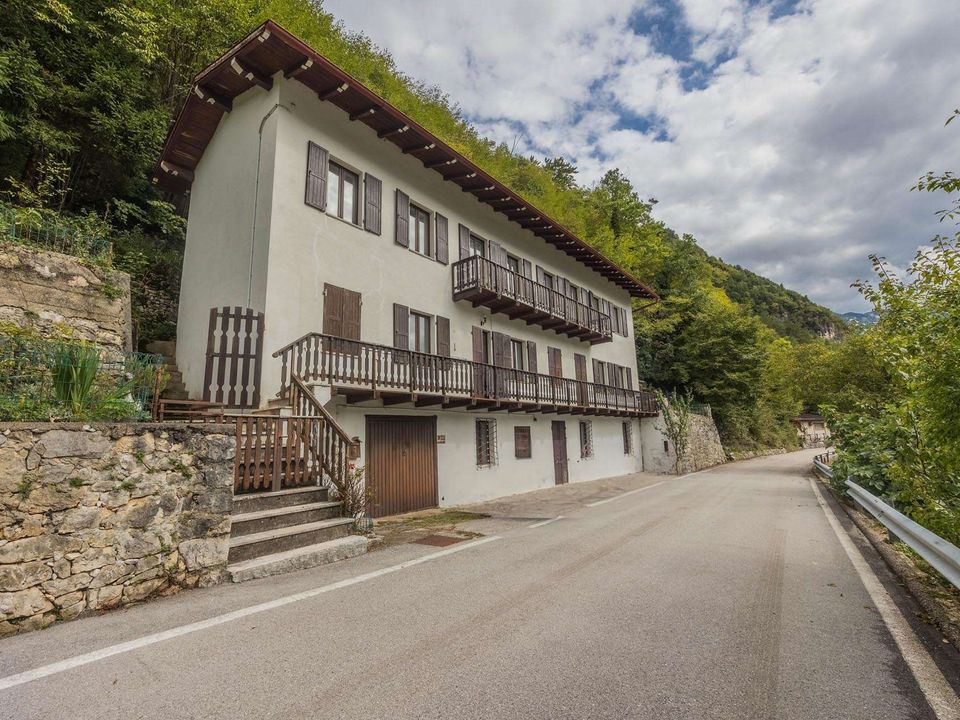 Villa i Terragnolo, Trento - foto 1