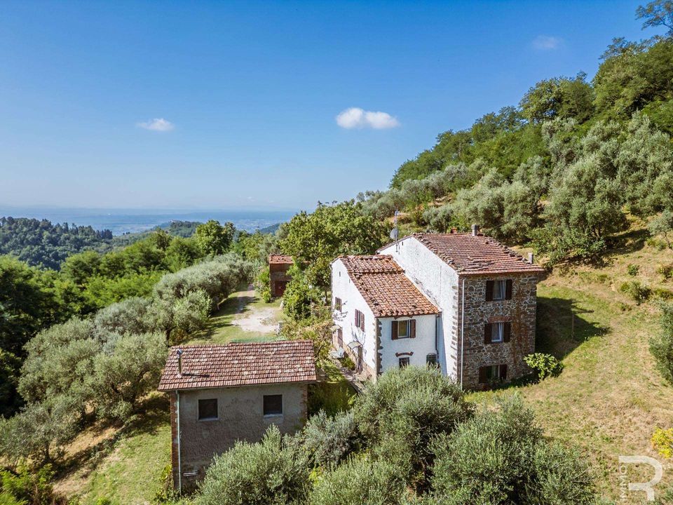 Farm hus i Pistoia, Pistoia - foto 1