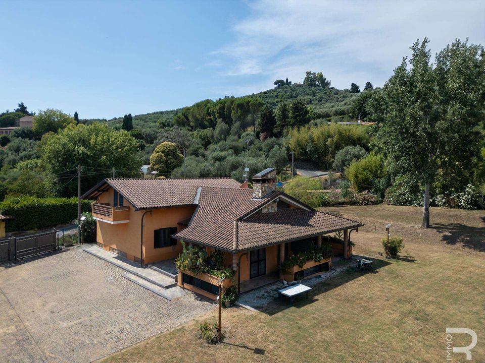Villa i Massarosa, Lucca - bilde 1