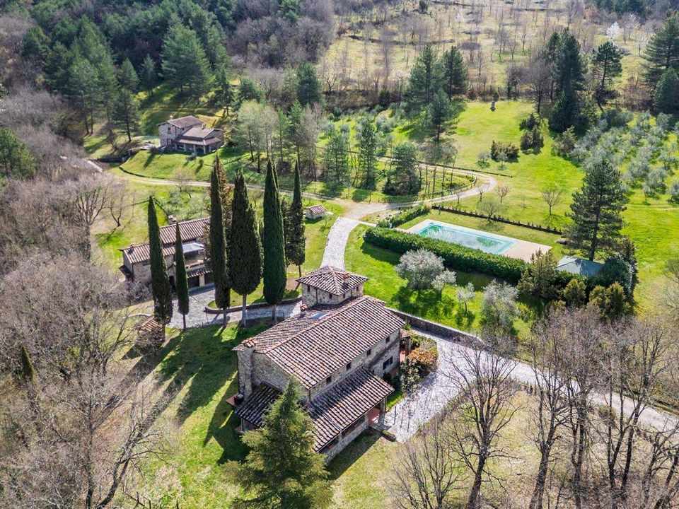 Farm hus i Chiusi della Verna, Arezzo - foto 1