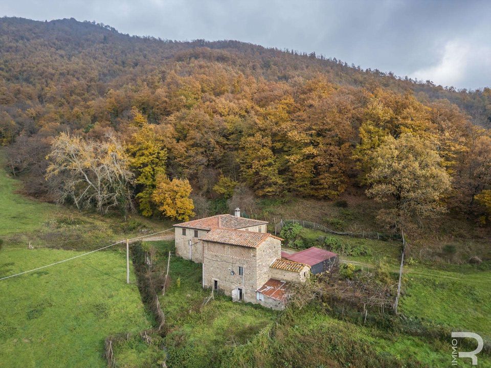Farm house in Scarperia e San Piero, Florence - photo 3