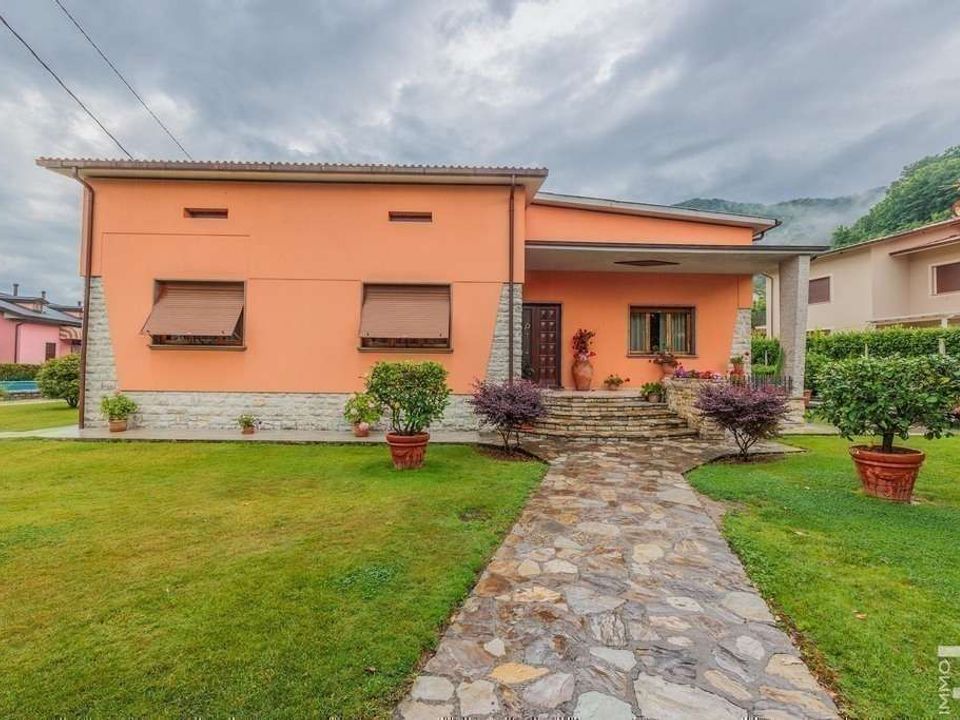 Villa i Gallicano, Lucca - bilde 1