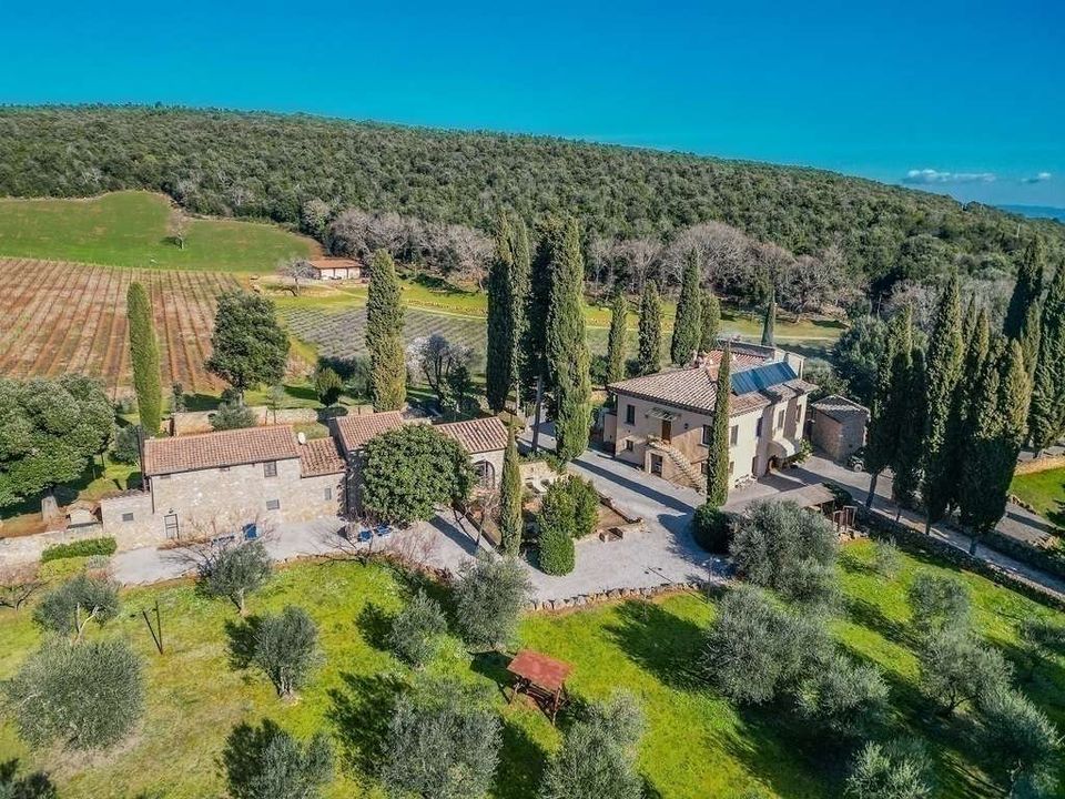 Landejendom i San Gimignano, Siena - foto 1