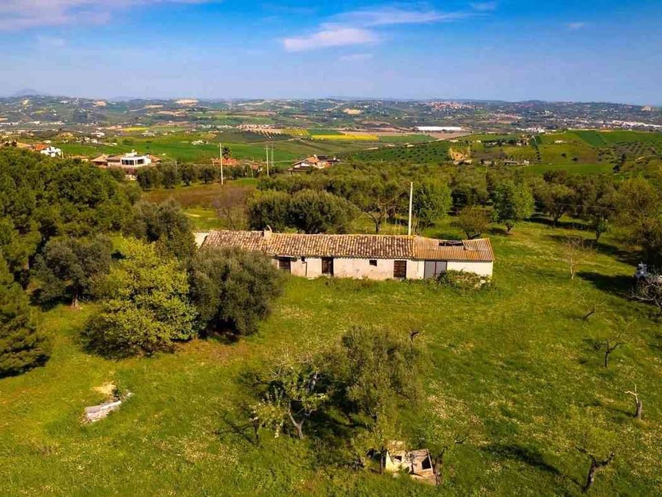 Villa i Notaresco, Teramo - foto 1