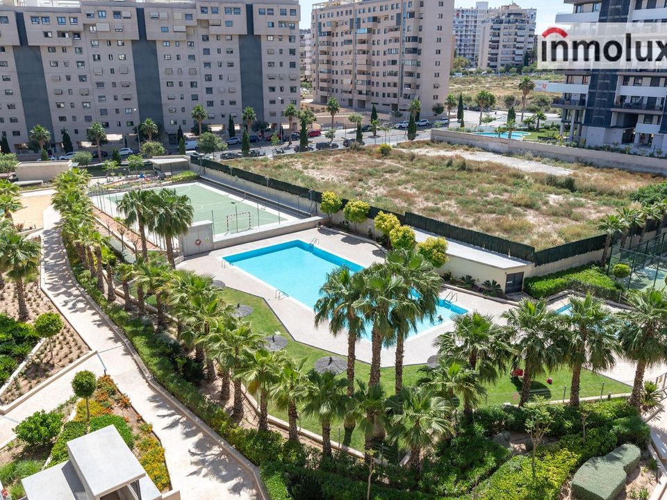 Lejlighed i Alicante, Alicante - foto 3