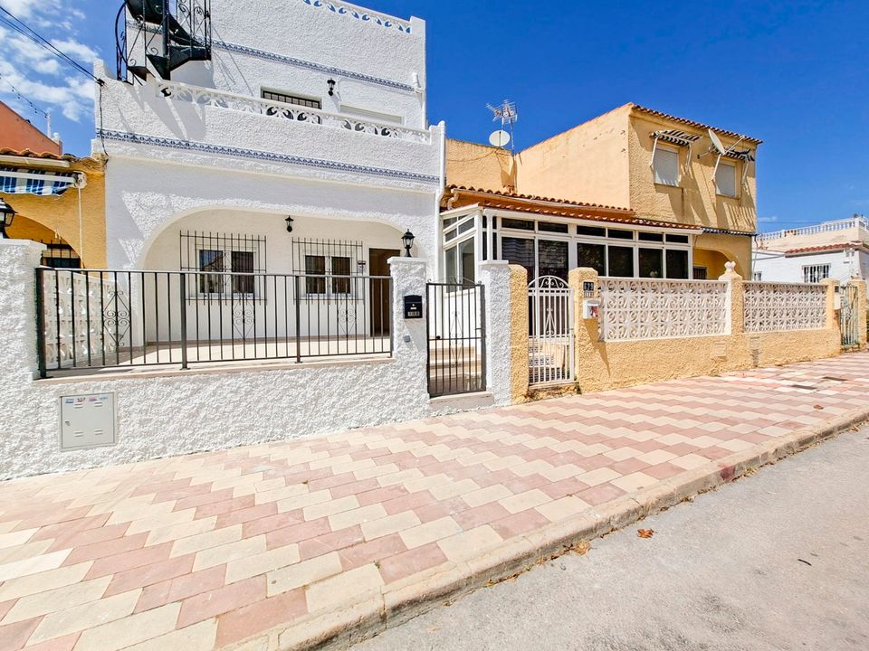 Byhus i La Marina, Alicante - foto 1