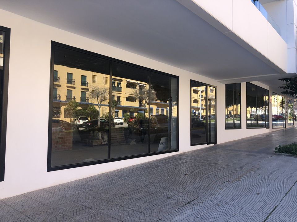 Erhvervsejendom i San Pedro de Alcantara, Malaga - foto 1