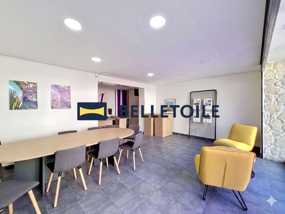 Erhvervsejendom i Alfortville, Val-de-Marne - foto 1