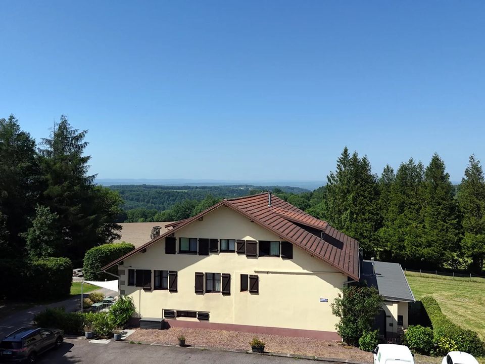 Erhvervsejendom i Plombieres-les-Bains, Vosges - foto 3