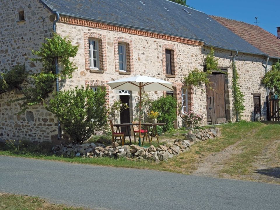 Landejendom i Fleurat, Creuse - foto 1