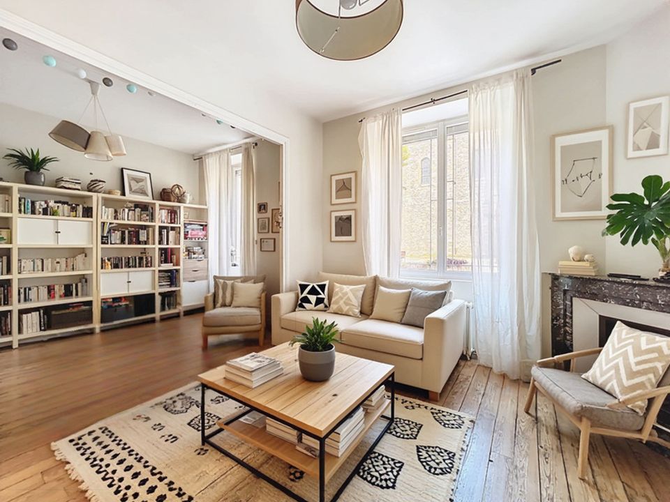Landsbyhus i Saint-Uze, Drome - foto 1