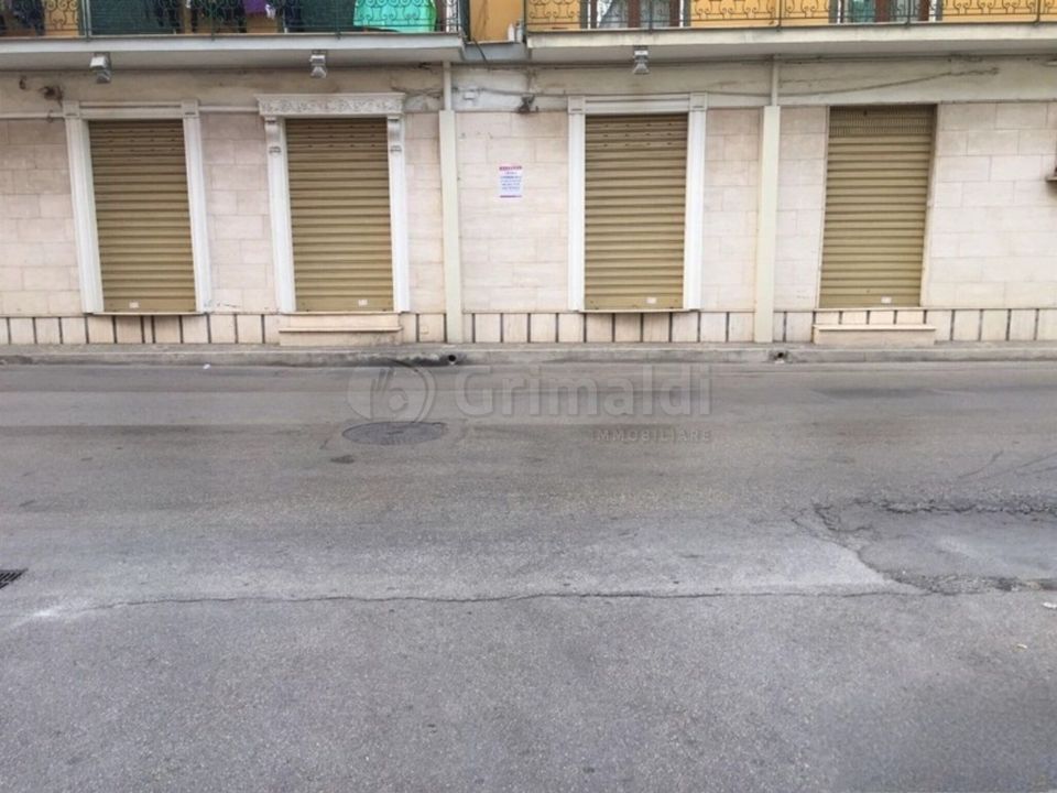 Erhvervsejendom i Giugliano in Campania, Naples - foto 2