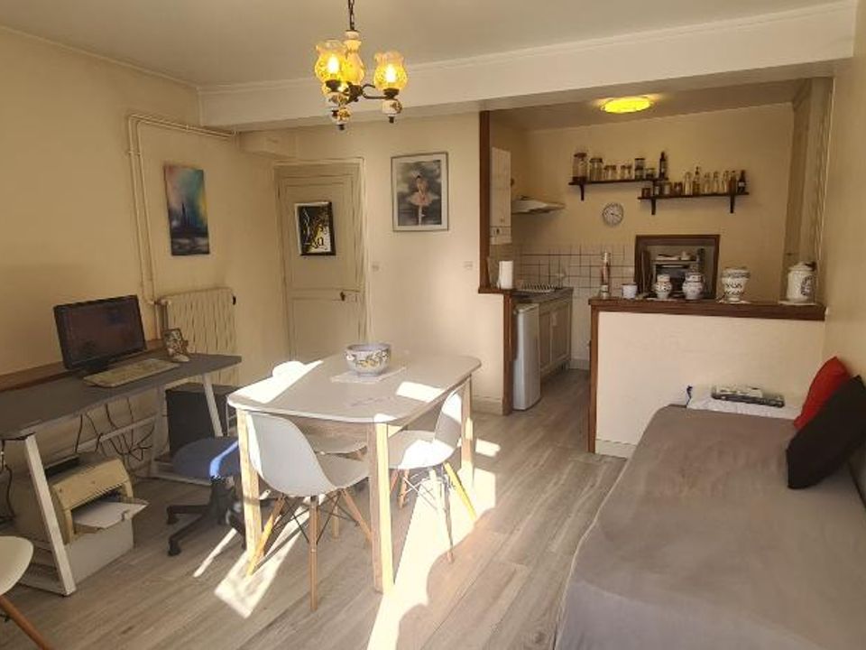 Byhus i Clamecy, Nievre - foto 1