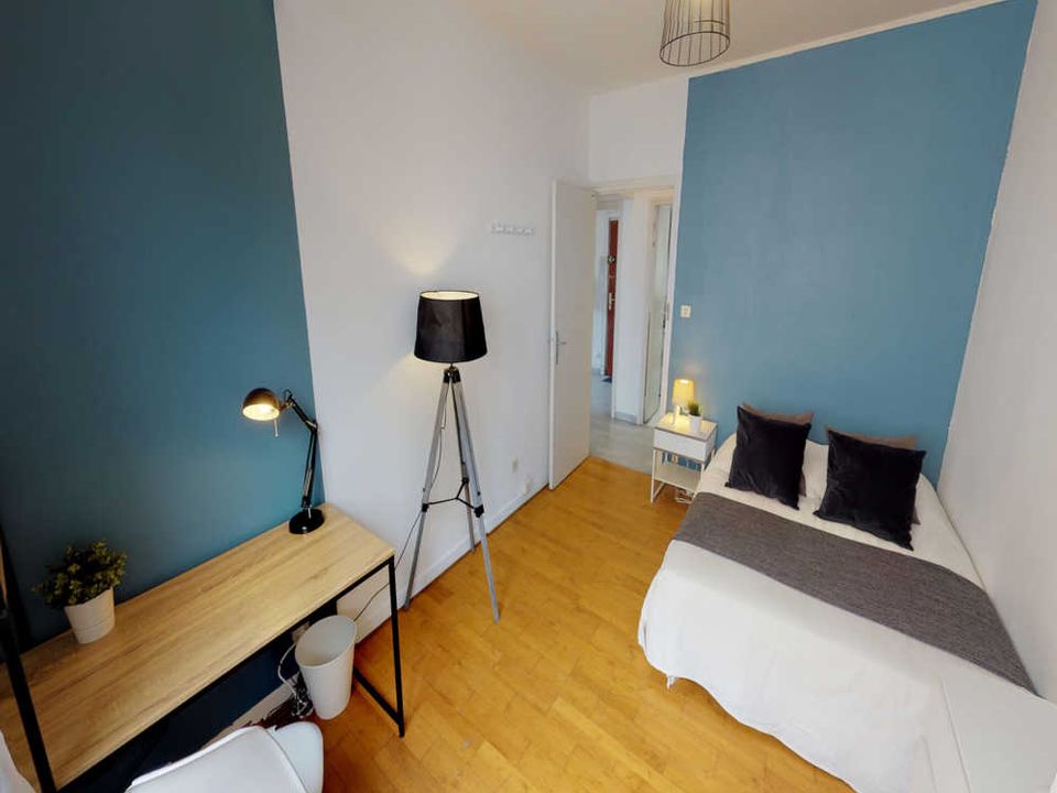 Apartment in Montpellier, Herault - photo 2