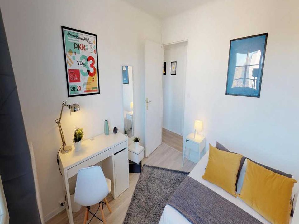 Apartment in Montpellier, Herault - photo 2