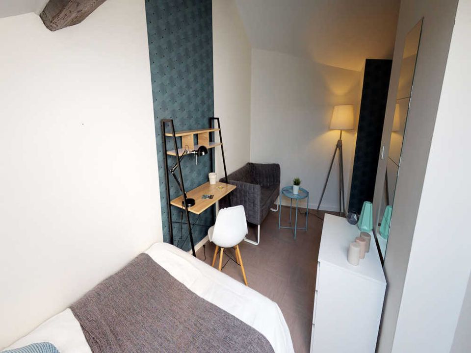 Apartment in Lyon, Rhone - photo 3