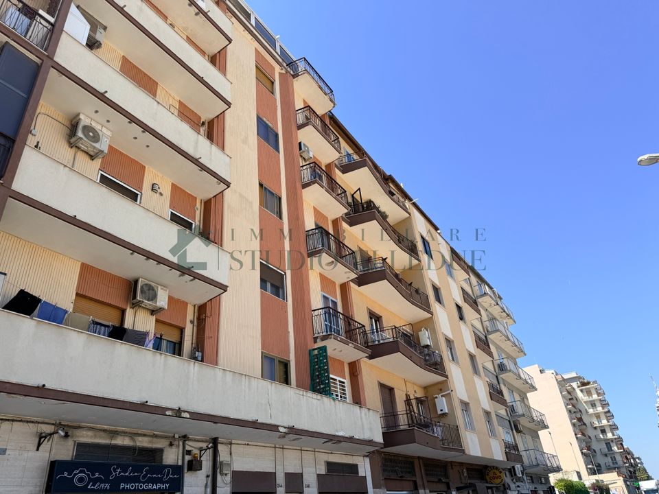 Lejlighed i Bari, Bari - foto 1