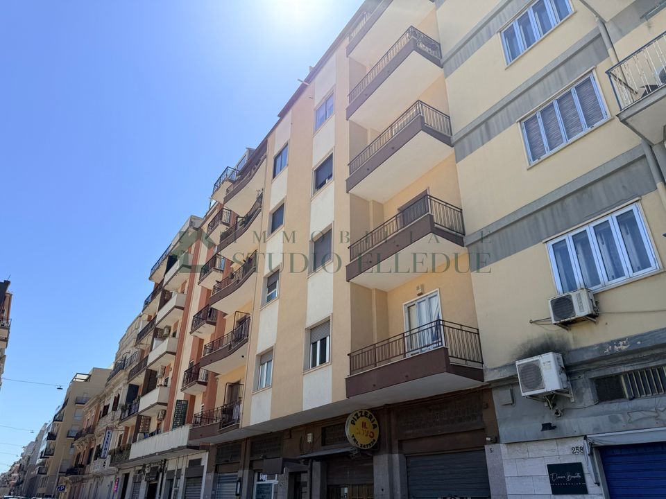 Lejlighed i Bari, Bari - foto 2