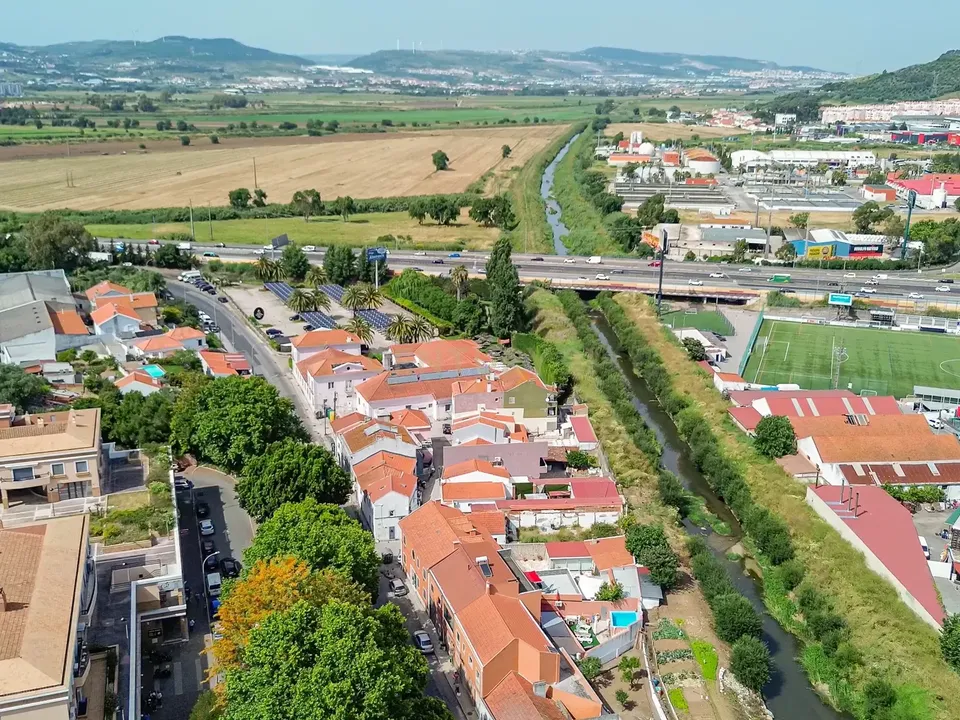 Erhvervsejendom i Loures, Lisbon - foto 4