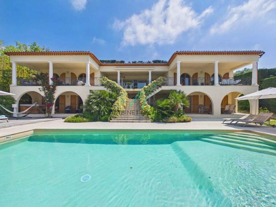 Villa i Le Rouret, Alpes-Maritimes - foto 1