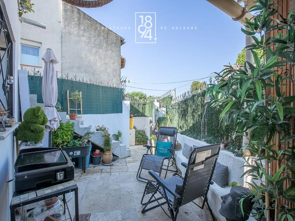 Villa i Plan-de-Cuques, Bouches-du-Rhone - bilde 2