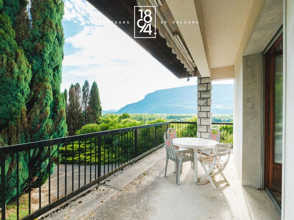 Villa i Serrières-en-Chautagne, Savoie - foto 1