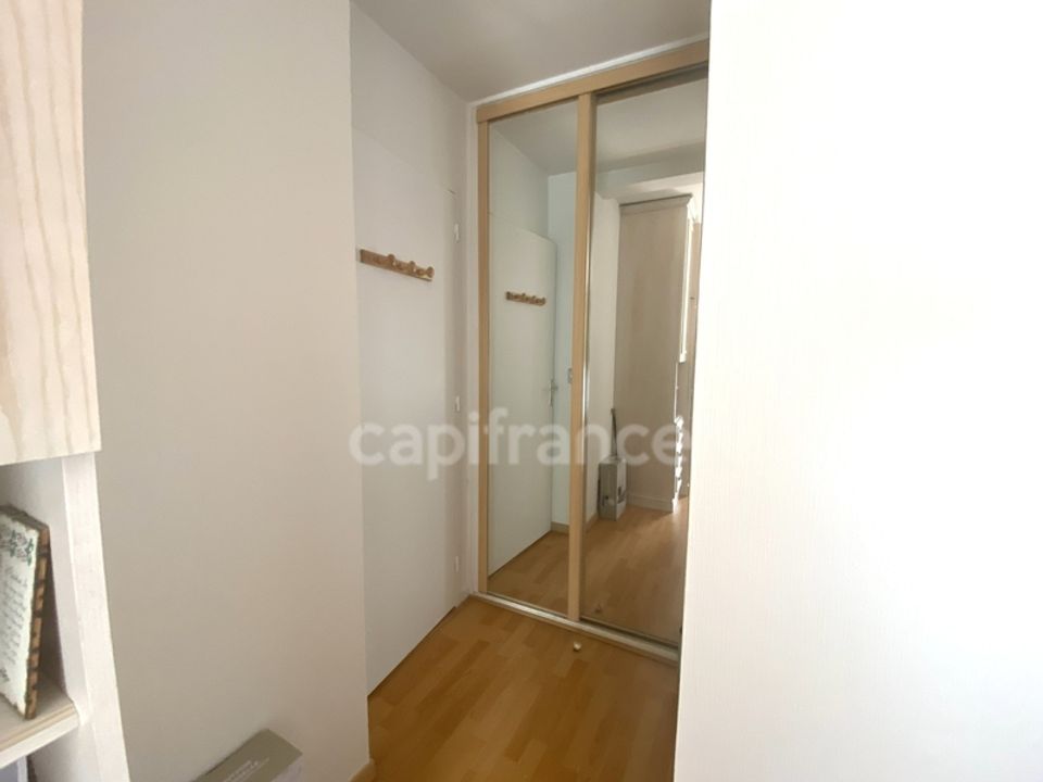 Lejlighed i Sathonay-Camp, Rhone - foto 3