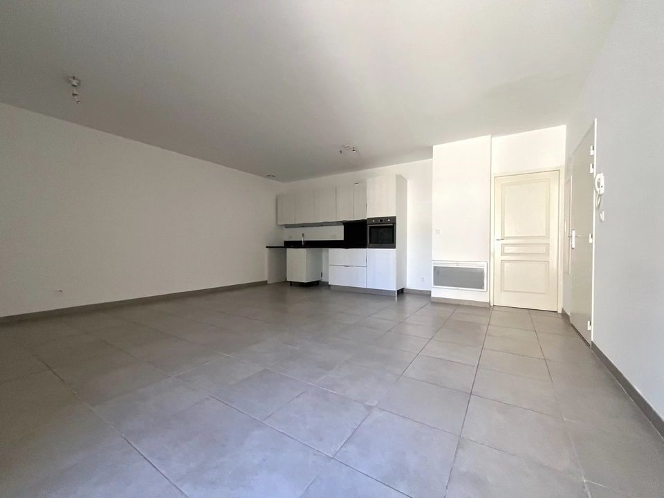 Apartamento en Rognes, Bouches-du-Rhone - foto 1