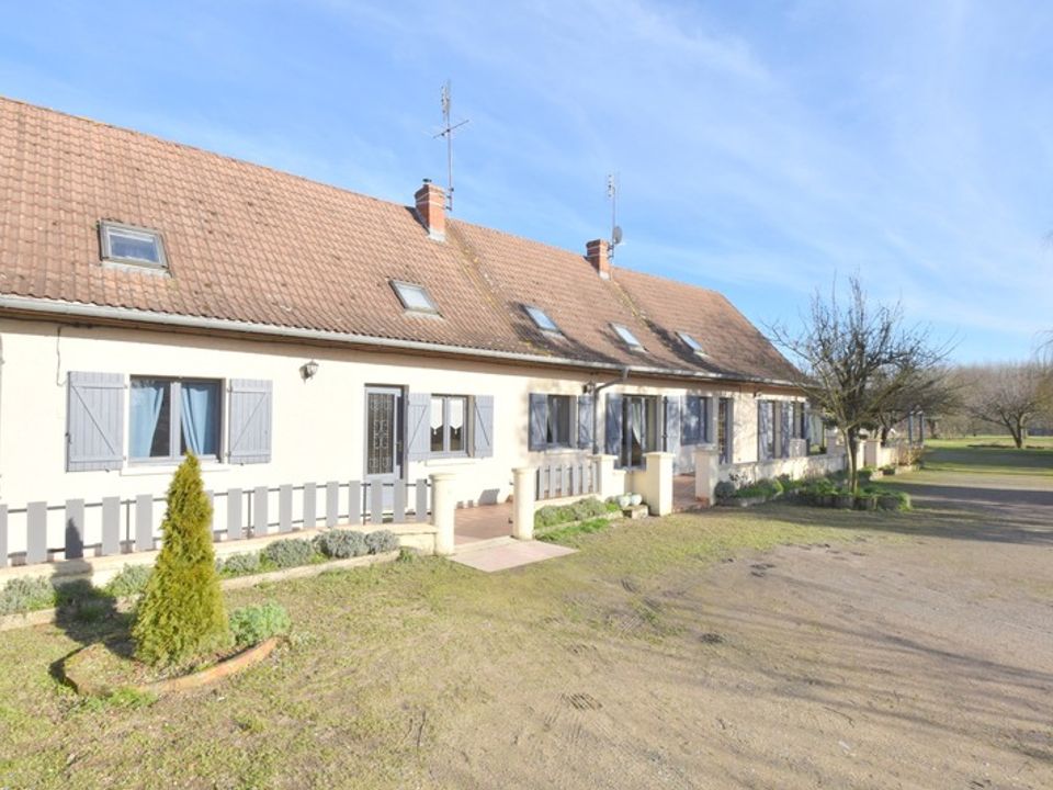 Villa i Digoin, Saone-et-Loire - foto 1