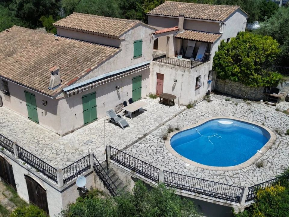 Haus in Drap, Alpes-Maritimes - Foto 1