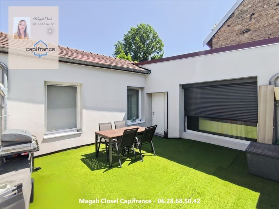 Villa i Montmorot, Jura - foto 1
