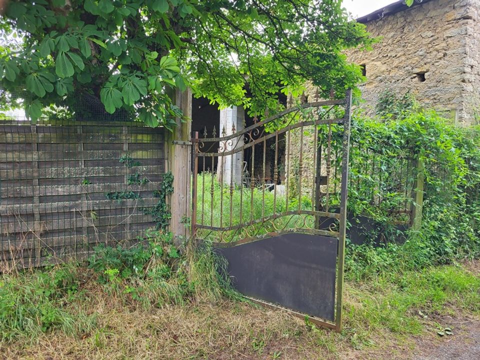 Landejendom i Louin, Deux-Sevres - foto 1