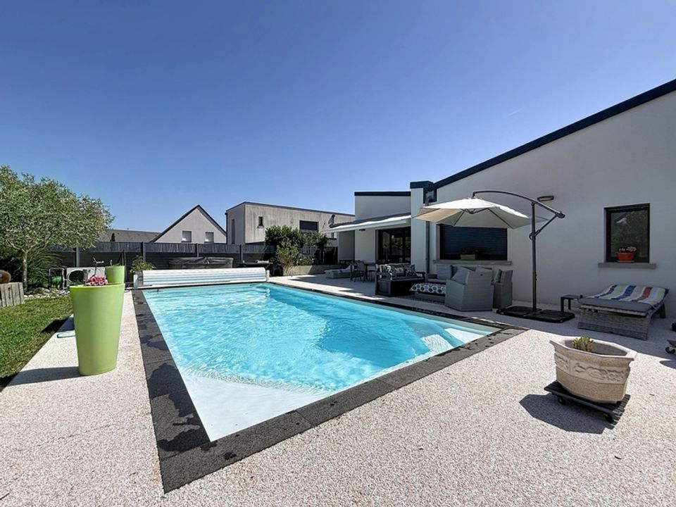 Villa i Notre-Dame-d'Oé, Indre-et-Loire - foto 1