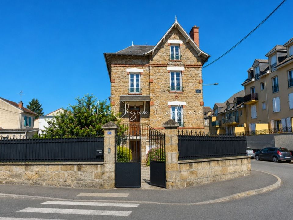 Byhus i Brive-la-Gaillarde, Correze - foto 1