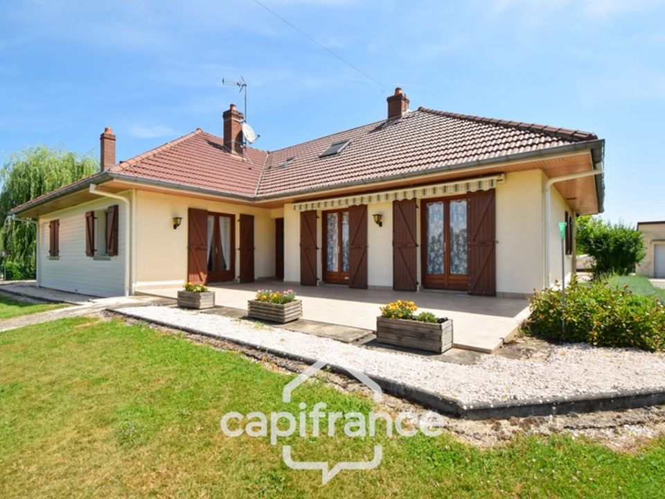 Villa i Pierre-de-Bresse, Saone-et-Loire - foto 2