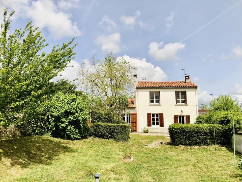 Landsbyhus i Saint-Pardoult, Charente-Maritime - foto 1