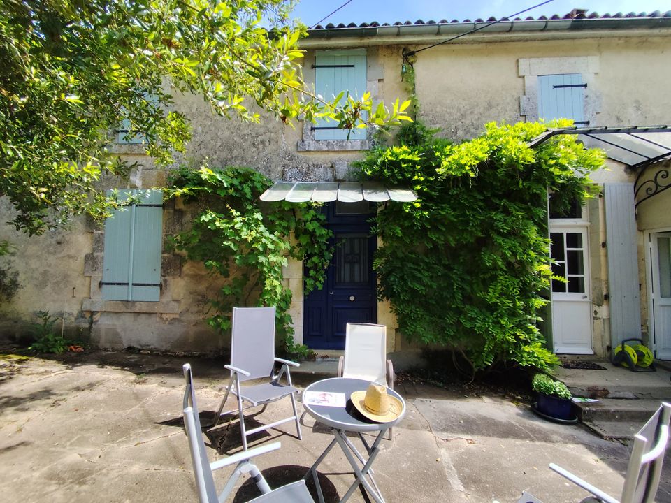 Landsbyhus i Ruffec, Charente - foto 1