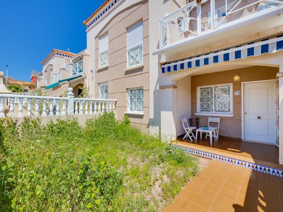 Bungalow en Torrevieja, Alicante - foto 2