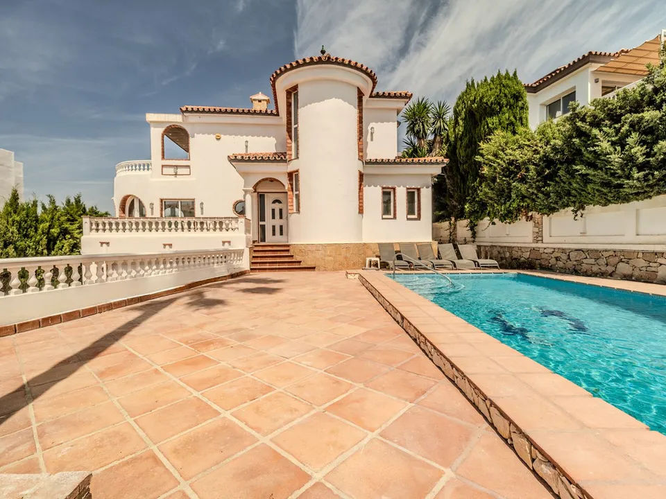 Villa a El Faro, Malaga - foto 1