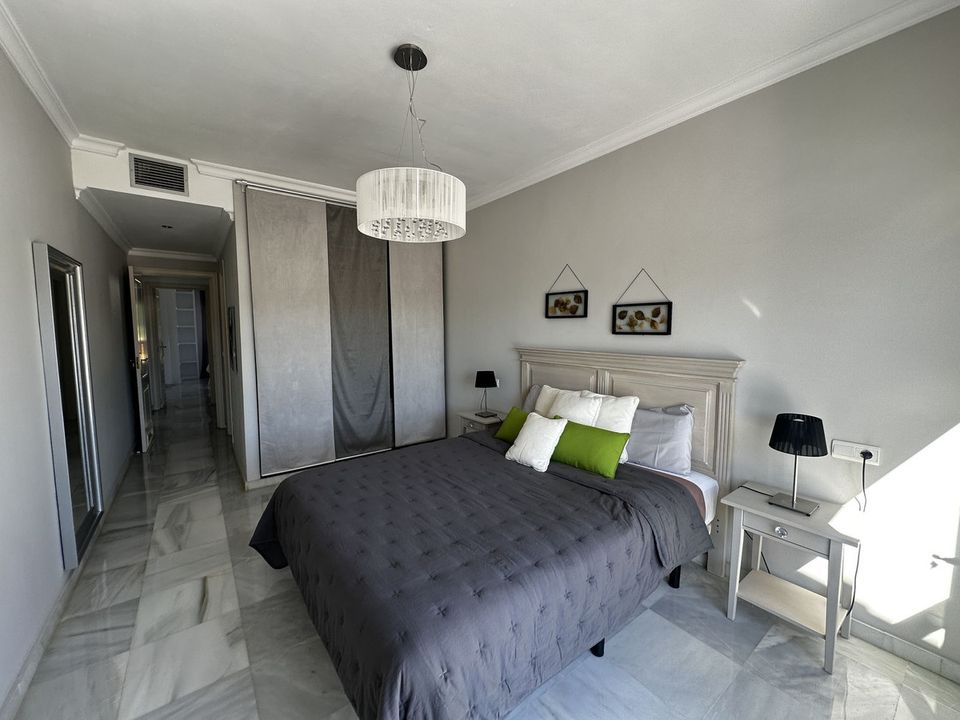 Lejlighed i Nueva Andalucia, Malaga - foto 4