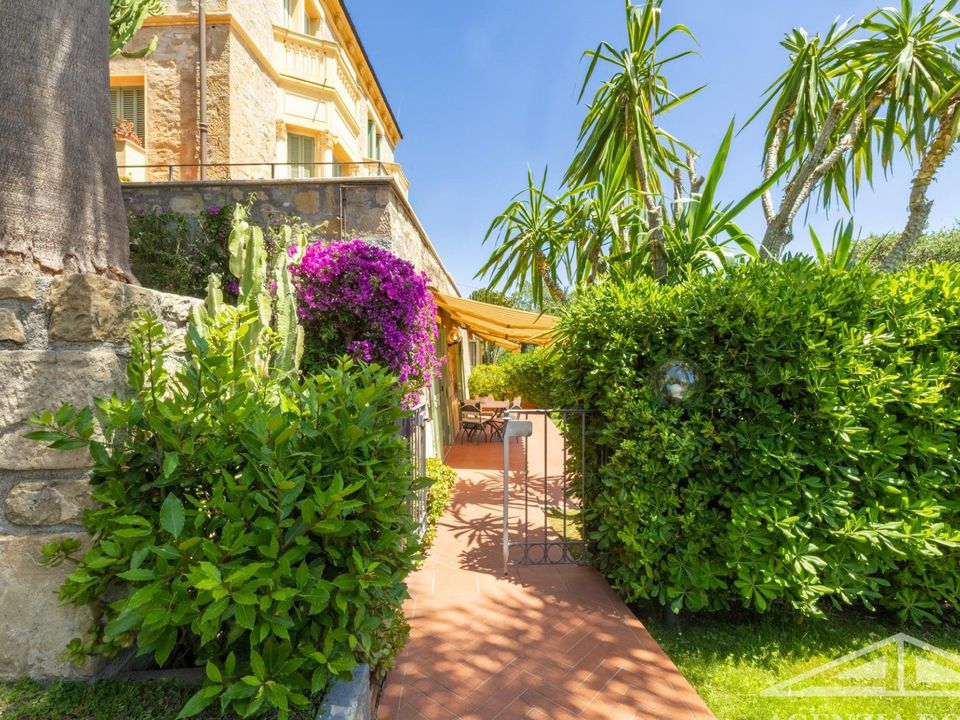 Lejlighed i Bordighera, Imperia - foto 1