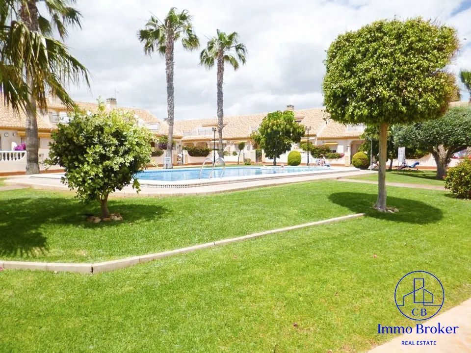 Lejlighed i Cabo Roig, Alicante - foto 1